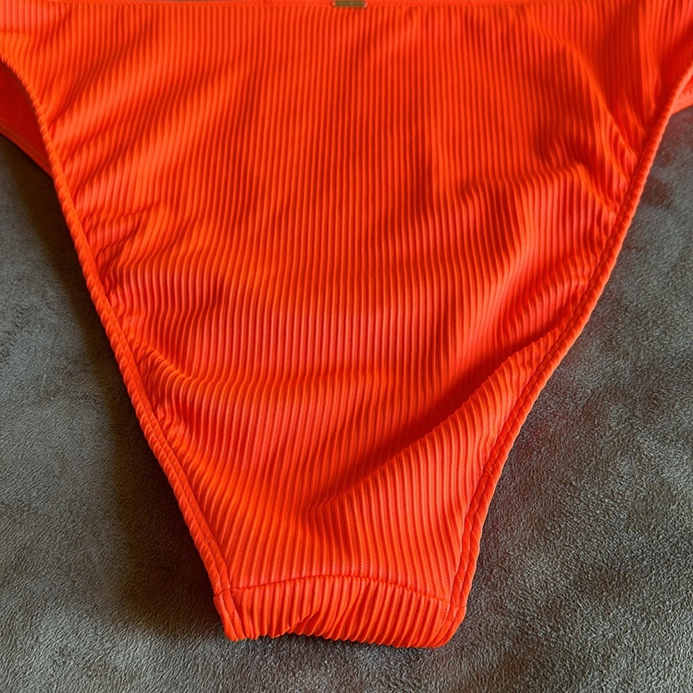 Hollister *NWOT* Women’s Neon Orange Ribbed Bikini Bottoms - Picture 13 of 15